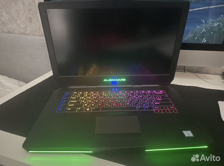 Ноутбук Alienware 15 R2