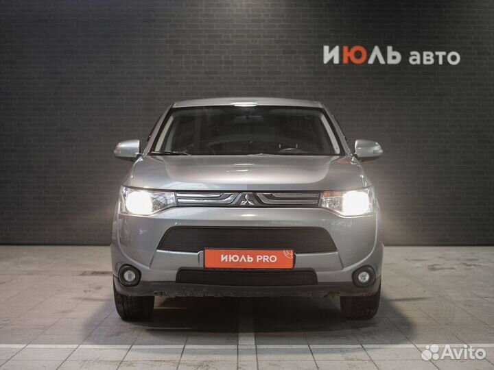 Mitsubishi Outlander 2.0 CVT, 2013, 172 469 км