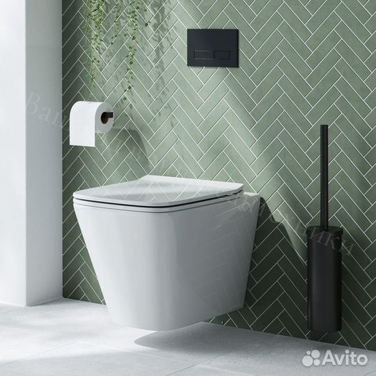 Инсталляция Grohe и унитаз с гигиеническим душем