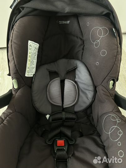 Автолюлька maxi cosi с базой