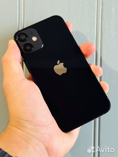 iPhone 12 mini, 64 ГБ