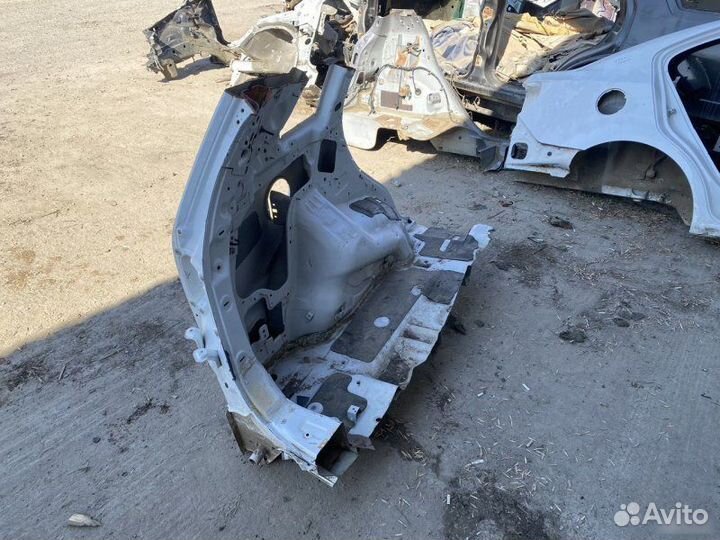 Крыло заднее левое Kia Sorento 2009-2012