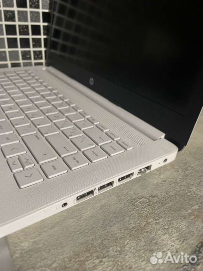 Ноутбук hp