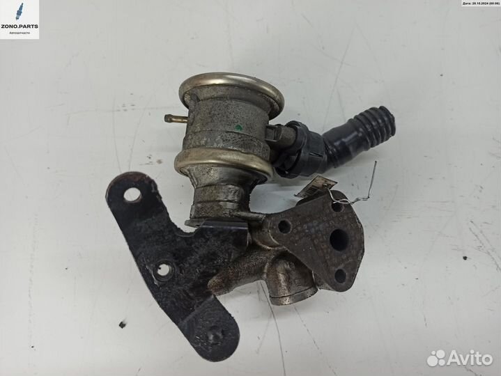 Клапан EGR (рециркуляции выхлопных газов) 06A131102A на Audi TT 8N (1998-2006)