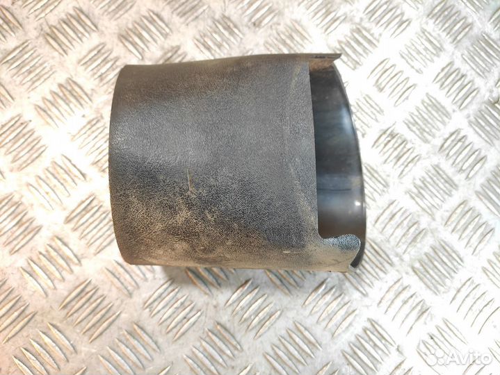 Кожух рулевой колонки E 124