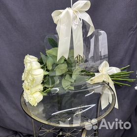 Букет белых роз в плайм пакете Премиум