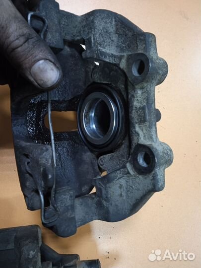 Суппорта передние опель вектра б 288мм