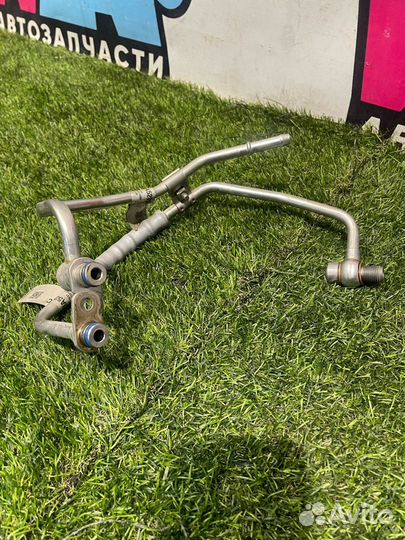 Масляная трубка Ford Mustang 6 S550 рест. 2021