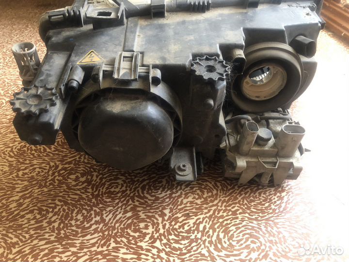 Фара передняя левая бмв е46