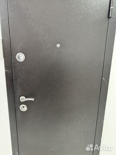 Дверь входная