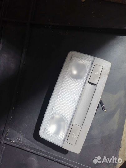 Плафон салона Опель астра j