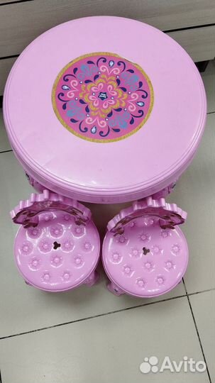 Стол и стулья игрушки