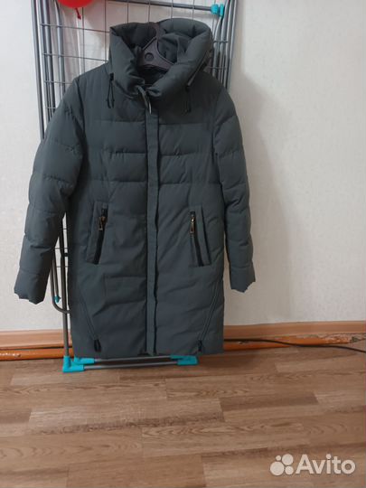 Пуховик женский