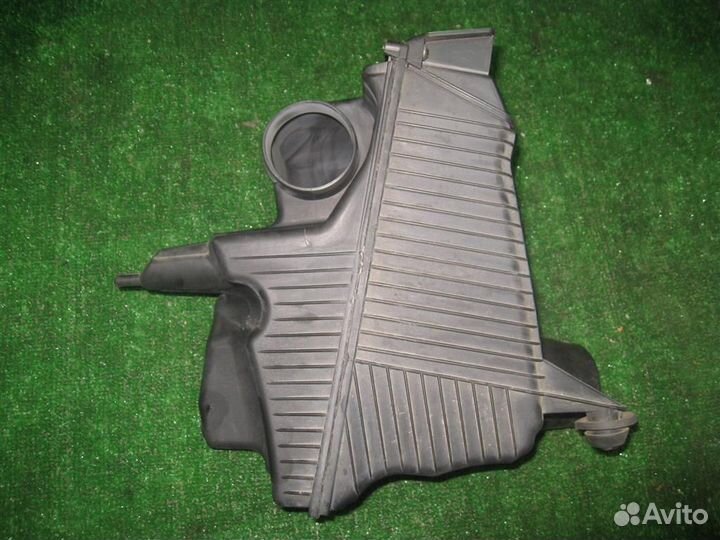 Корпус воздушного фильтра Renault Scenic 2 (JM) 2