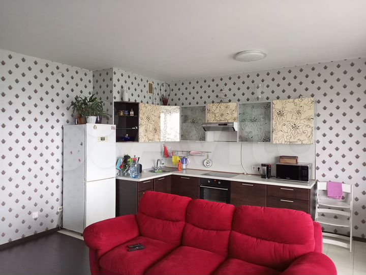 3-к. квартира, 96 м², 14/15 эт.