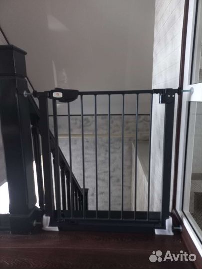 Защитный барьер калитка