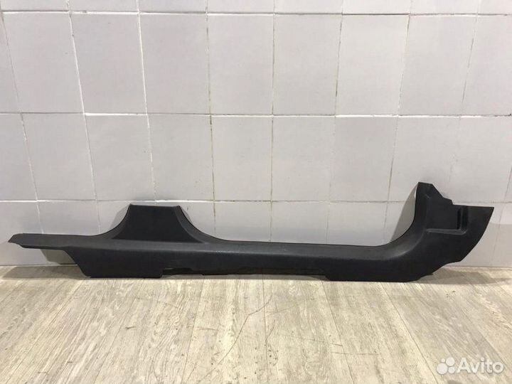 Накладка порога левая Opel Astra H 2004-2015