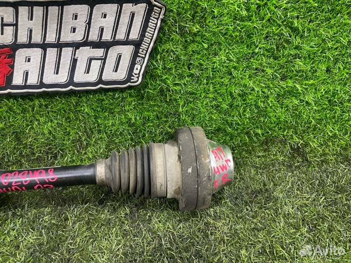 Привод передний правый Audi Q7 4LB cjga 2011