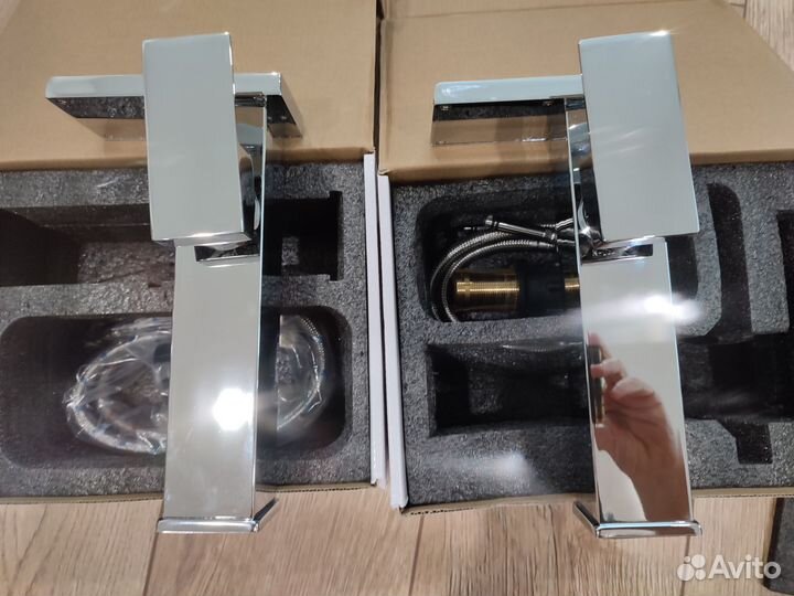 Смеситель для раковины в ванной