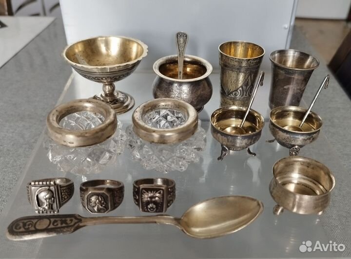 Посуда и предметы из серебра