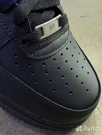 Кроссовки Nike Air Force 1 Black оригинал