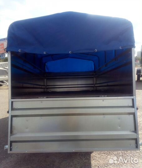 Прицеп на легковой автомобиль