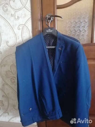 Мужской костюм