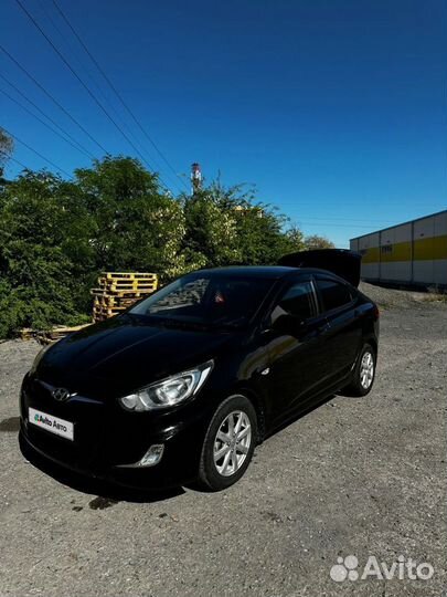 Hyundai Solaris 1.4 AT, 2013, 205 000 км