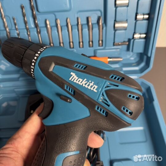 Шуруповерт makita 12v