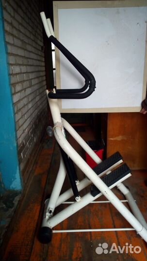 Тренажер для ног степпер