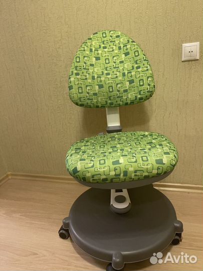 Ортопедический стул для школьника