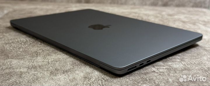 Macbook Air 13 m2 40ц новый