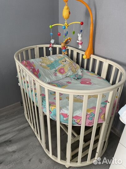 Кроватка детская круглая/овальная с маятником