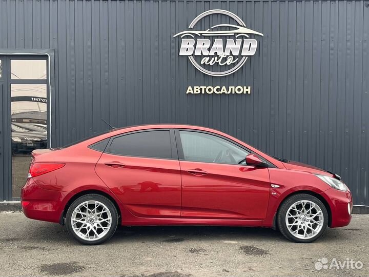 Hyundai Solaris 1.6 AT, 2012, 172 500 км