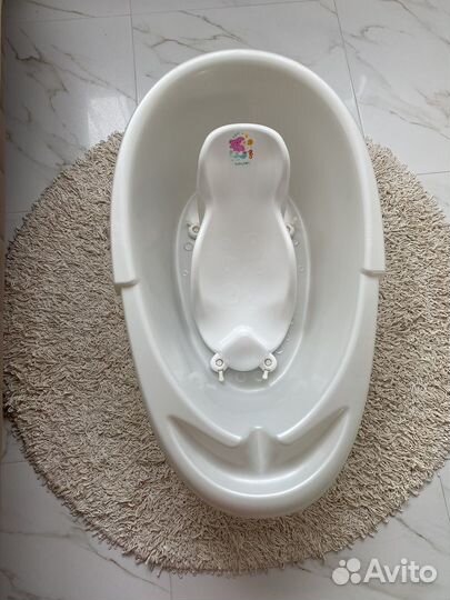 Ванночка для купания с горкой