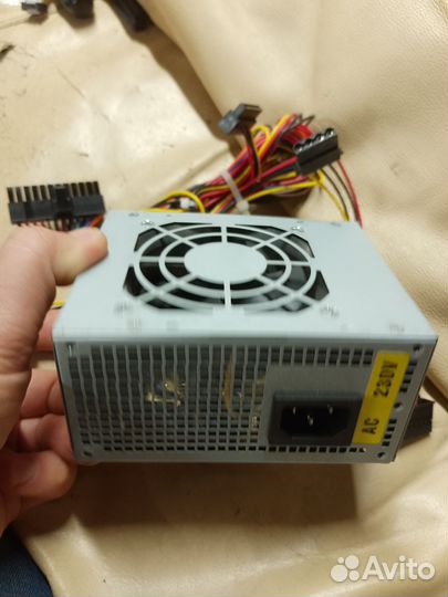 Блок питания SFX 300w 80+ Bronze