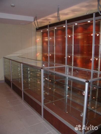 Витрины торговые (стандарт и под заказ)