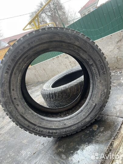 Nokian Tyres Hakkapeliitta 5 215/60 R16
