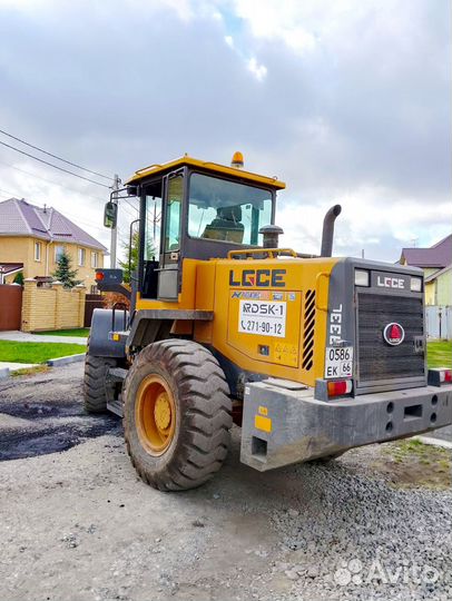 Аренда погрузчика. Погрузчик. услуги погрузчика