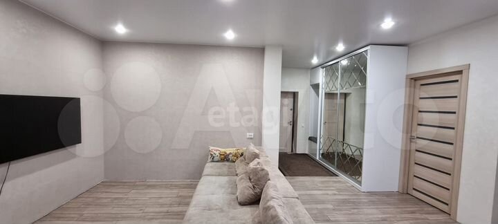 Дом 180 м² на участке 11,7 сот.