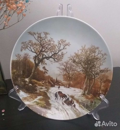 Тарелка настенная