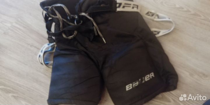 Коньки bauer suprime 1x 13,5 yth форма 6-8 лет