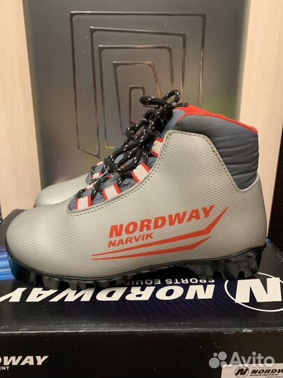 Лыжные ботинки 32 размер
