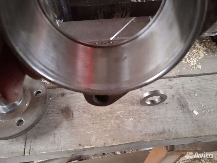 Восстановленная Ступица land Rover discovery 3 -4