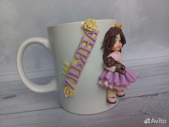 Кружка с декором из полимерной глины