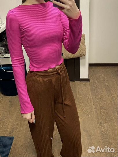 Розовый топ