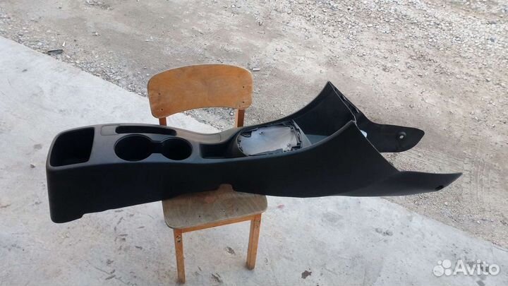 Центральная консоль для hyundai solaris