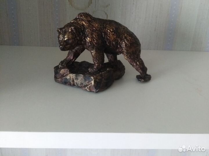 Статуэтка медведь