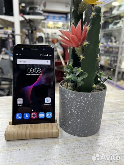 ZTE Blade V7, 2/16 ГБ