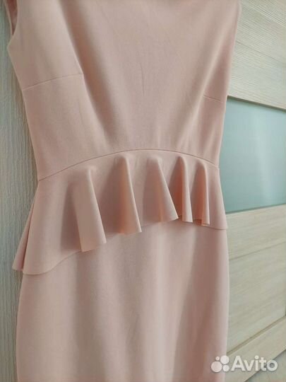 Платье reserved